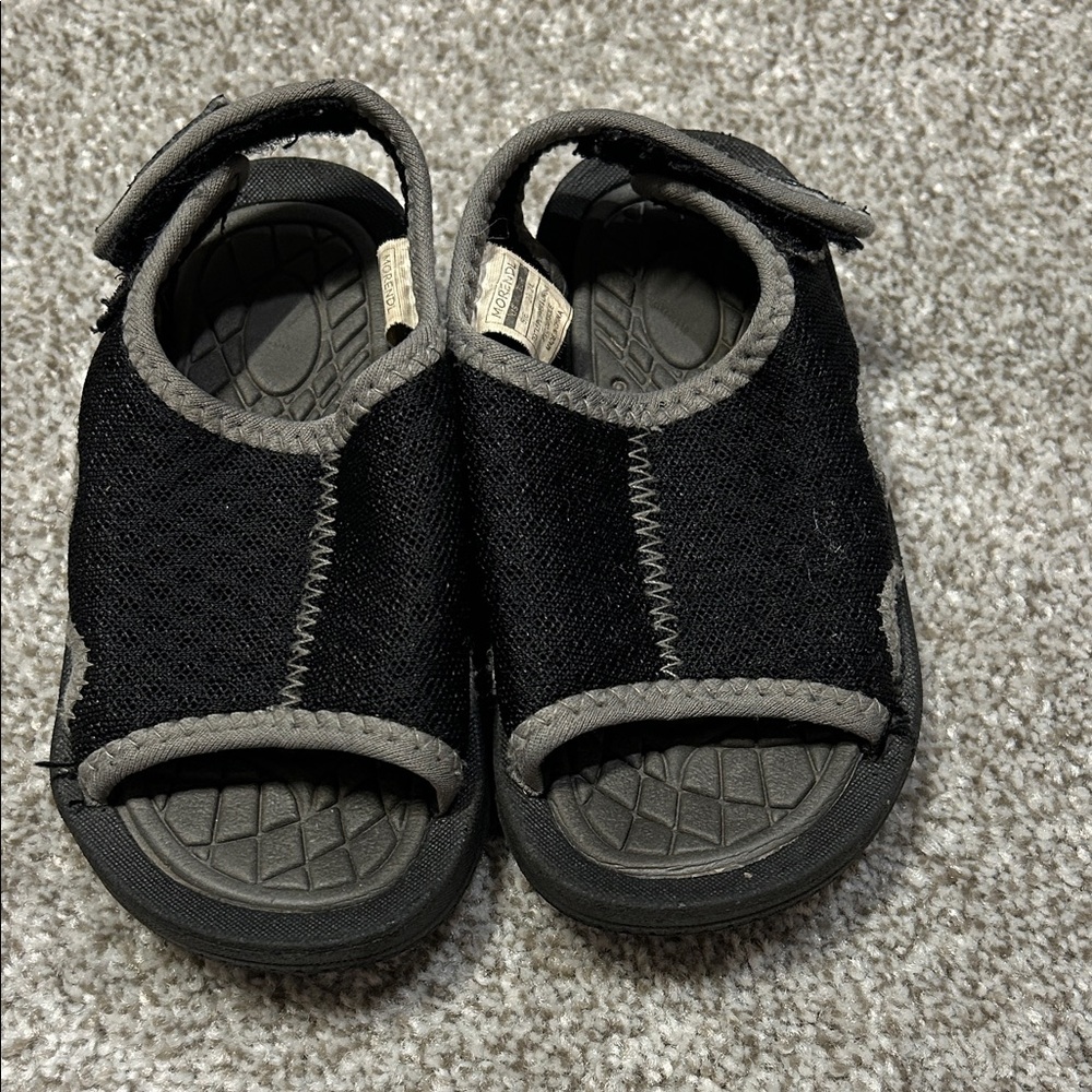 Children's Black and Gray Sandals